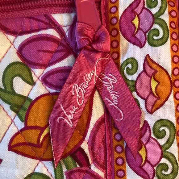 Vera Bradley purse/make up bag - Picture 2 of 5